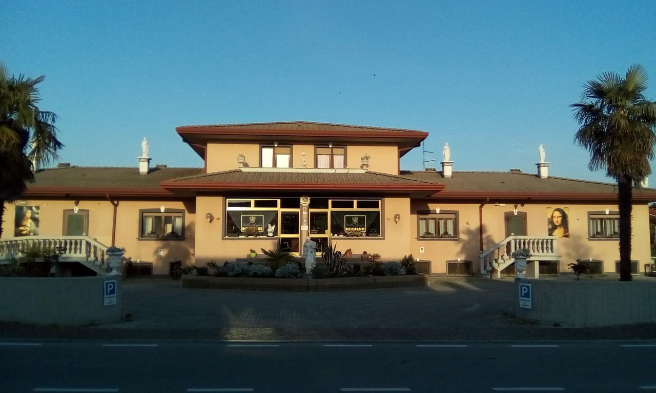 Affittacamere Villa Serafini Remanzacco Luaran gambar